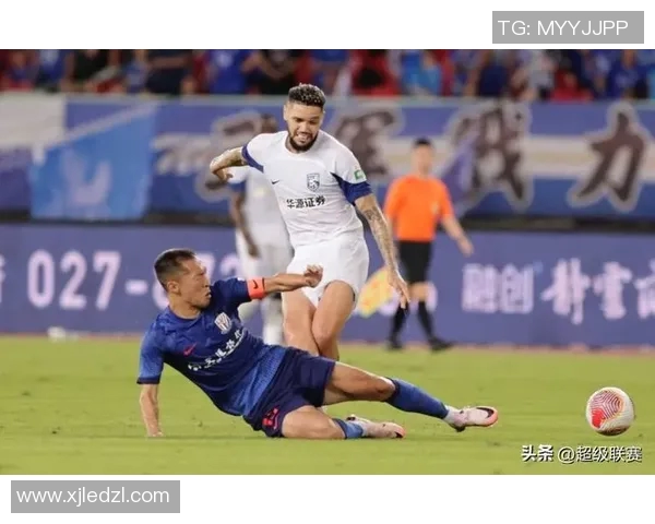 上海绿地申花迎战水原球队全力争胜展现球队实力与斗志